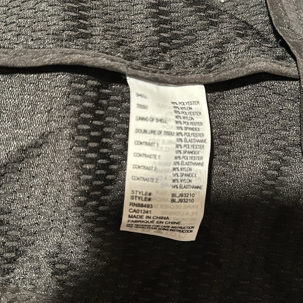 Black and white workout jacket size medium - Picture 4 of 4